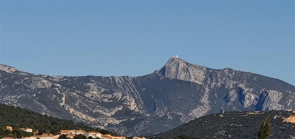 Villa T3 A 10' De Cassis - Piscine Privee Et Cuisine D'Ete Exterieure Carnoux-en-Provence Екстериор снимка
