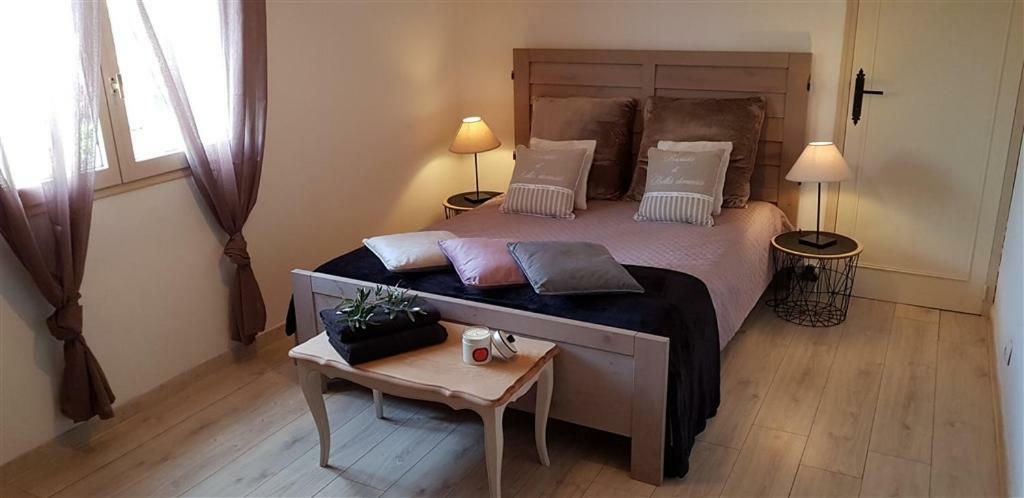 Villa T3 A 10' De Cassis - Piscine Privee Et Cuisine D'Ete Exterieure Carnoux-en-Provence Екстериор снимка